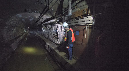 032117-MTA-L-tunnel-flooding.jpg
