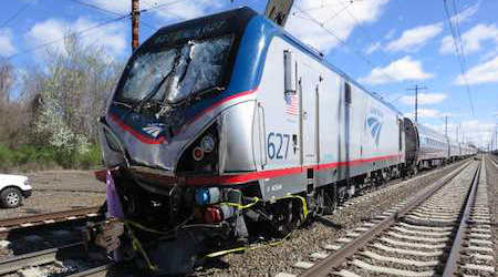 g47977-Amtrak-Chester-derailment.jpg
