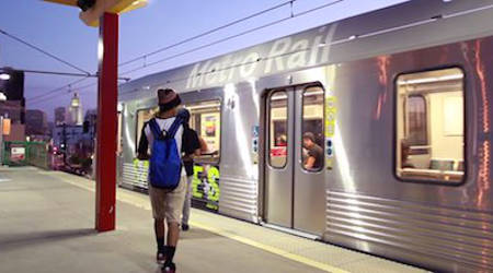 g49974-LA-Metro-rail-passengers.jpg