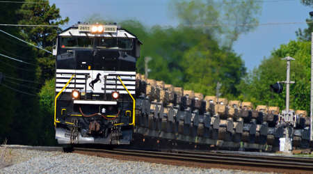 norfolk southern ns operating atlanta building hq personnel moves plan financial projects nscorp year proposes midtown says report locomotives scheduled